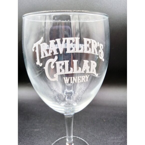 Travelers Cellar Winery Wine Glass Clear 8 inches Tall Stemware Logo Collectible - Picture 3 of 9